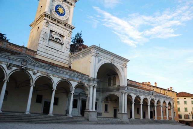 photo2.jpg